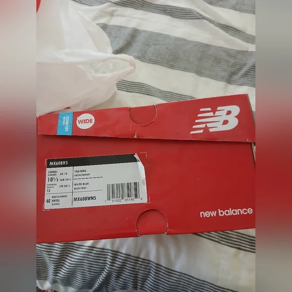 Brand New New Balance 608 Trainers - Picture 5 of 5